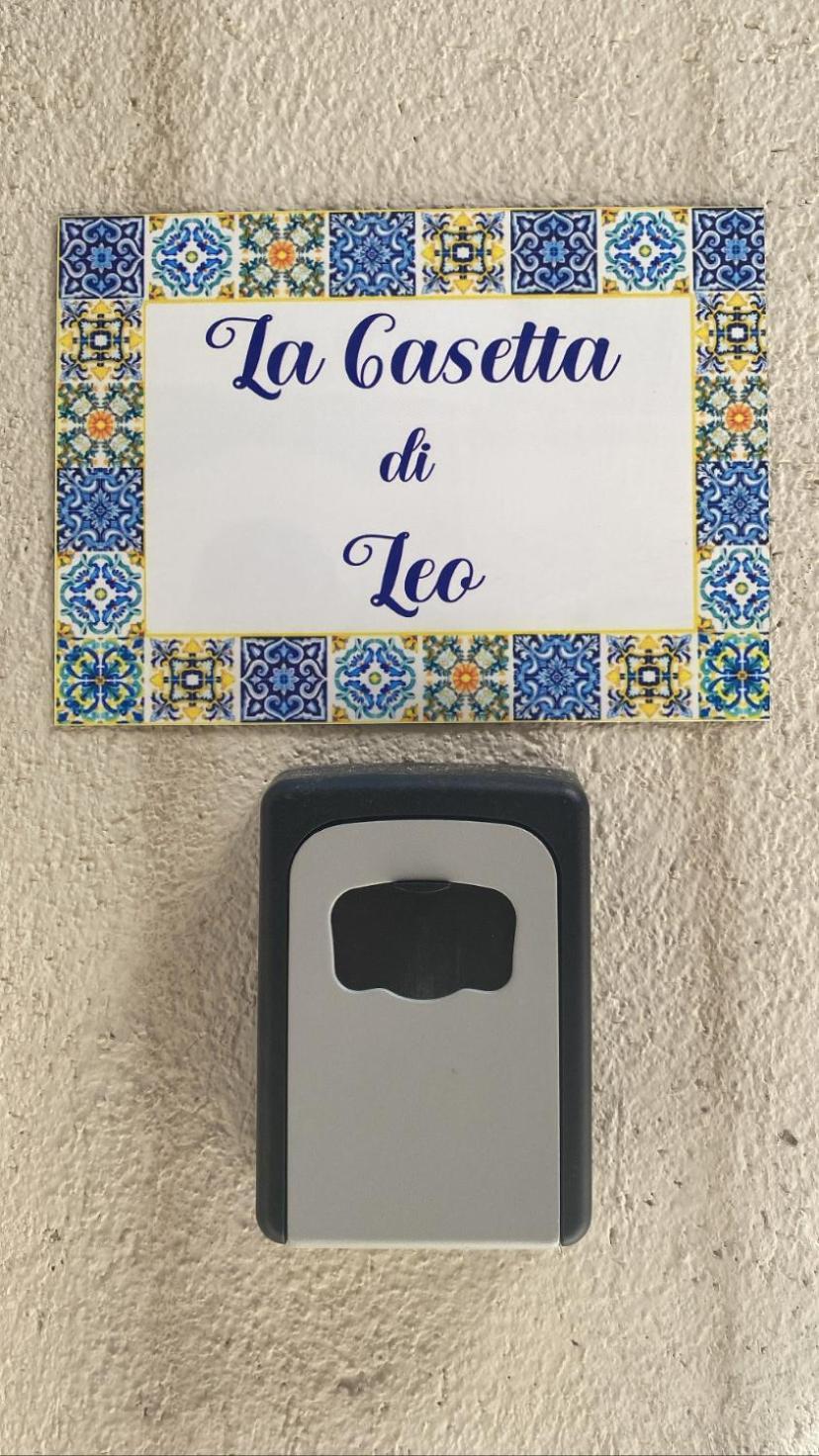 La Casetta Di Leo Palermo Bagian luar foto